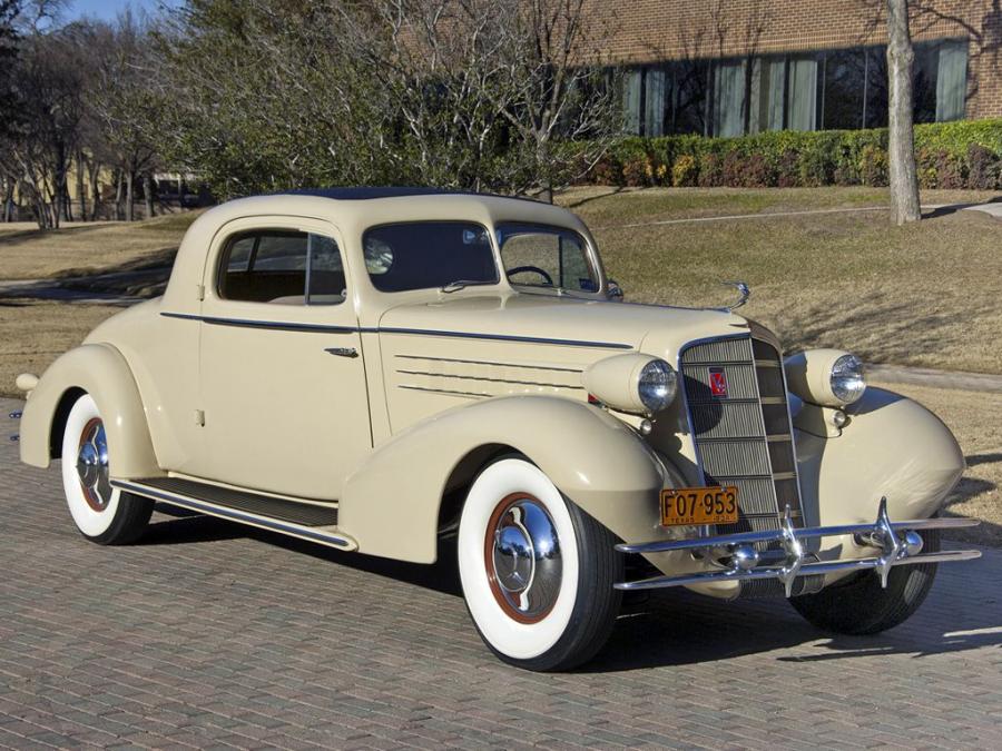  Cadillac V8 355-D Stationary Coupe by Fleetwood 1934 года  (фото 1 из 1)